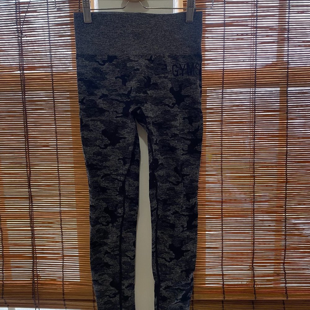 Gymshark Camo Black Size S Leggings